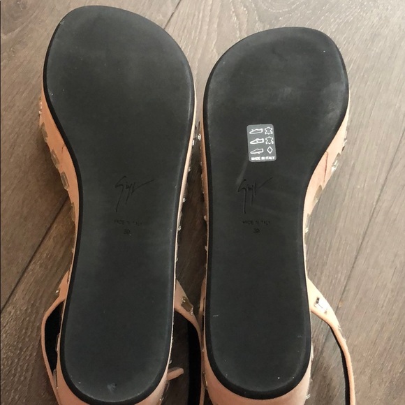 Giuseppe Zanotti platform sandal - Picture 3 of 4